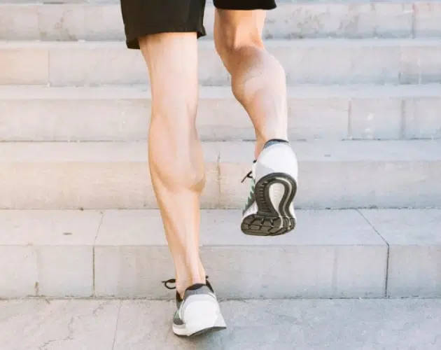 Implante de pantorrilla